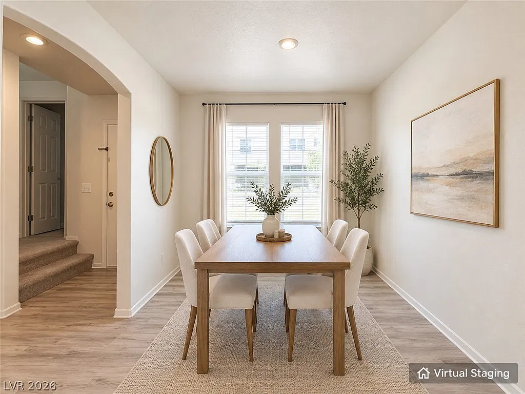 3 bed, 2.5 bath, 1316 sqft, $1,650 — Photo 4