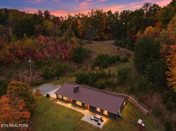 4323 Boogertown Rd, Sevierville, TN 37876
