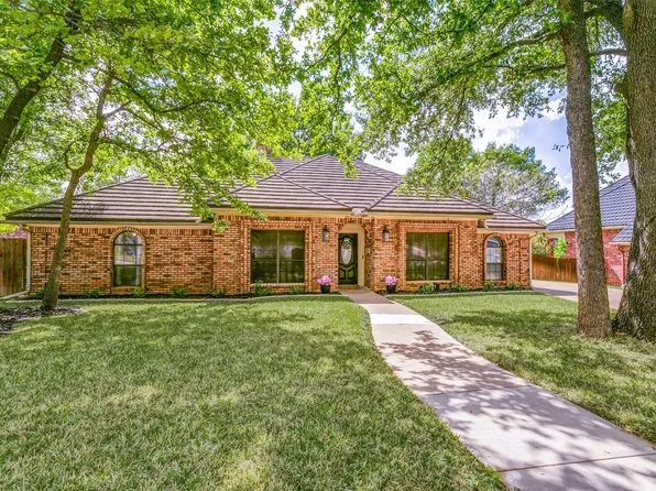 3914 Ambleside Dr, Colleyville, TX 76034