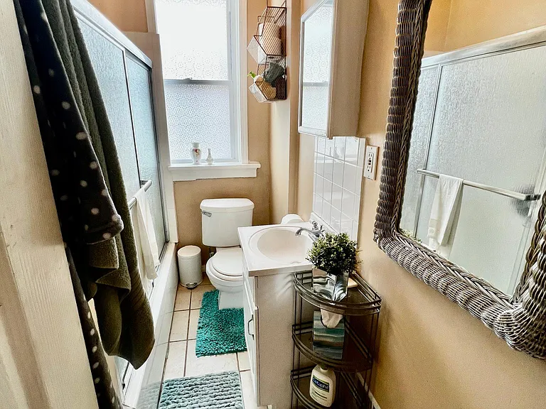 4047 Castleman Ave #2E — Photo 13