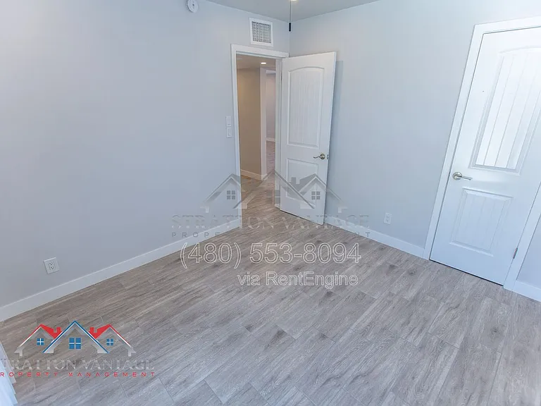 2912 W Butler Dr — Photo 24