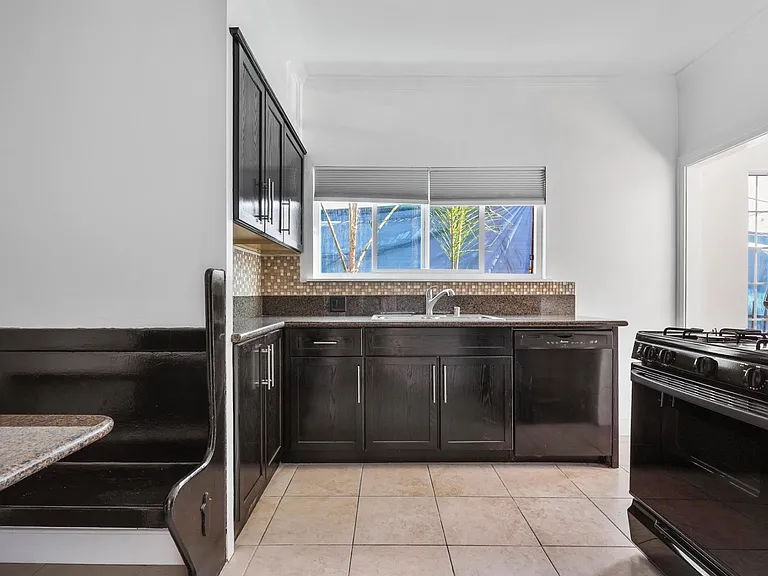 5965 Fountain Ave #1 — Photo 6