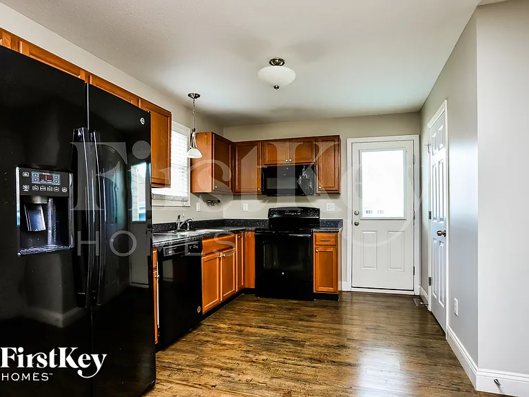 3512 Reed Crossing St — Photo 6