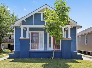 3321 Leonidas St, New Orleans, LA 70118