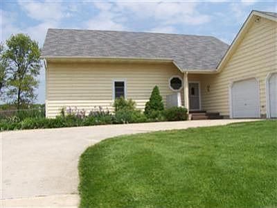 2nd image of 2551 Domke Ct
