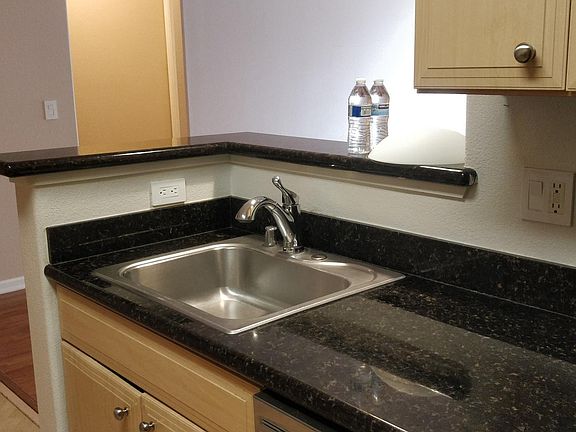4th image of 800 S Winchester Blvd #3102
