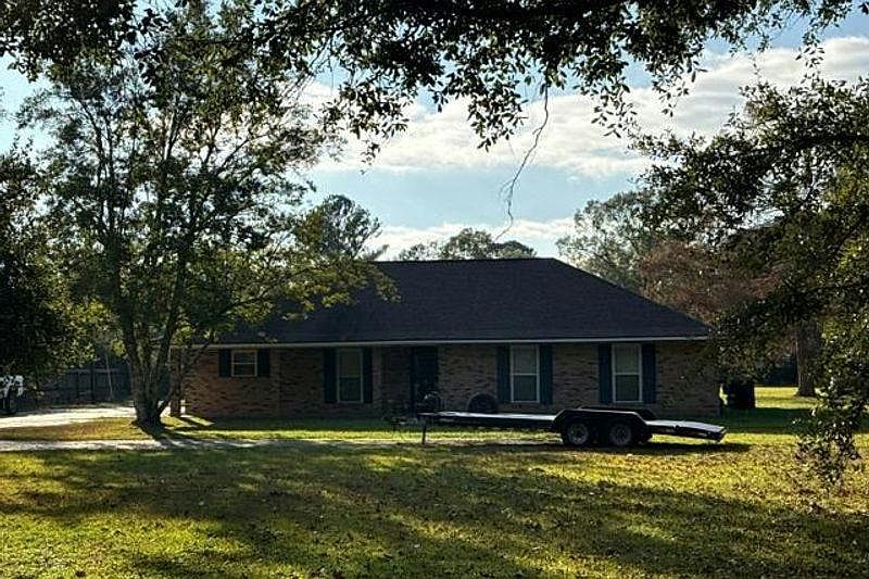 1st image of 33435 N Walker Rd