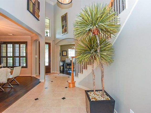 4th image of 17419 Shoal Lake Ln