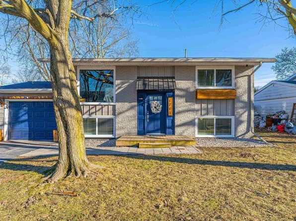 1710 N Kankakee St, Lincoln, IL 62656