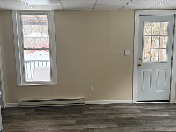 5th image of 37 Hayes St