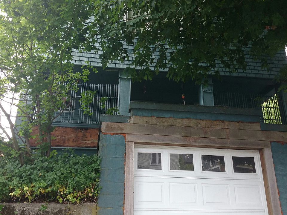 1st image of 3212 E Cherry St