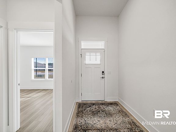 5th image of 24960 Raynagua Blvd