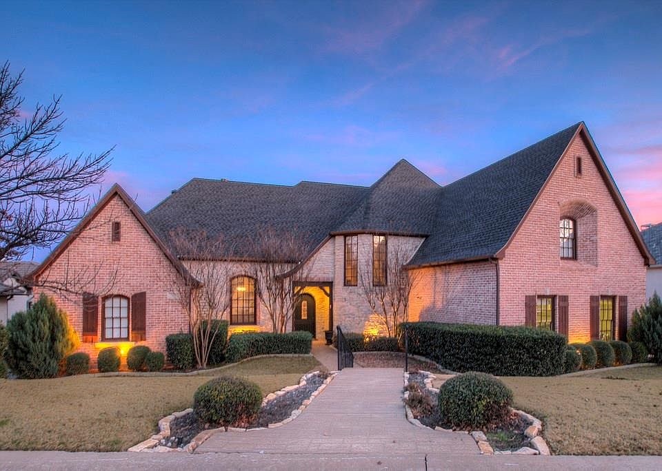1st image of 800 Lake Haven Ct
