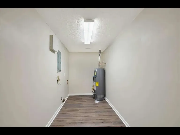 95 Ramblewood Dr SE — Photo 3