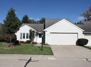 16470 Commons Oval, Strongsville, OH 44136