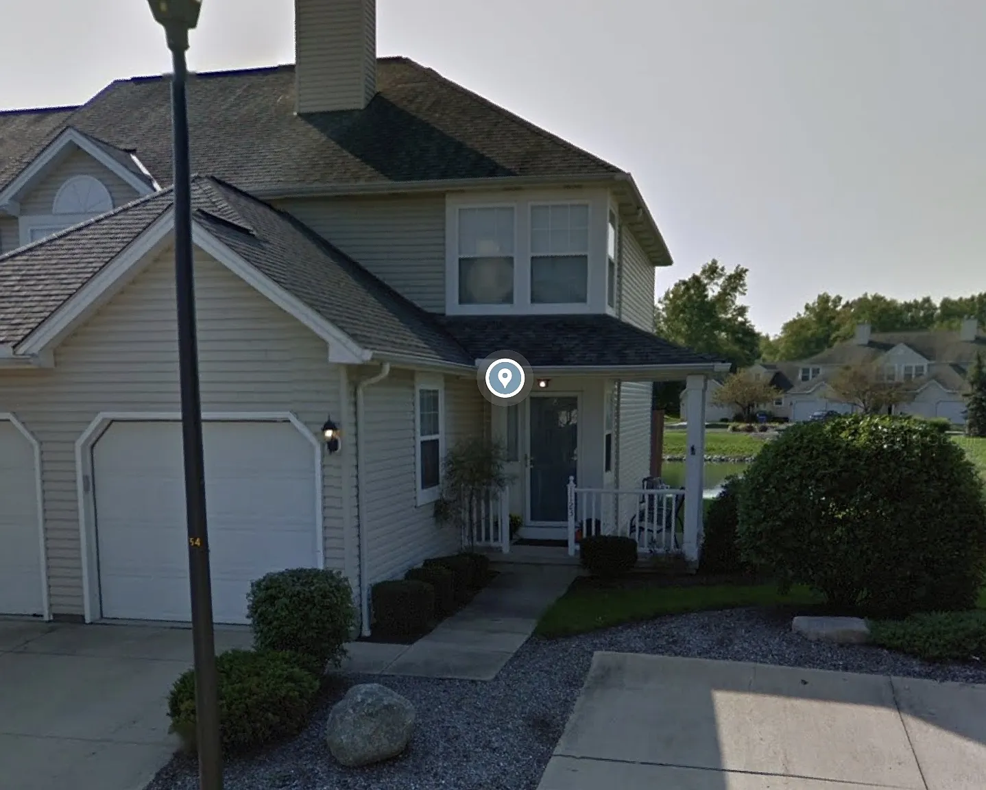 2 bed, 2.5 bath, 1200 sqft, $2,450 — Photo 1