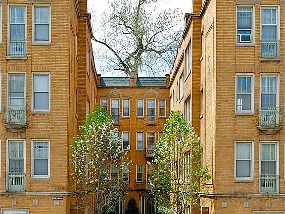 5th image of 628 S Austin Blvd APT 2K