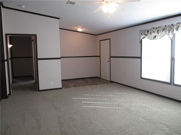 5th image of 3205 Blue Ash Ln