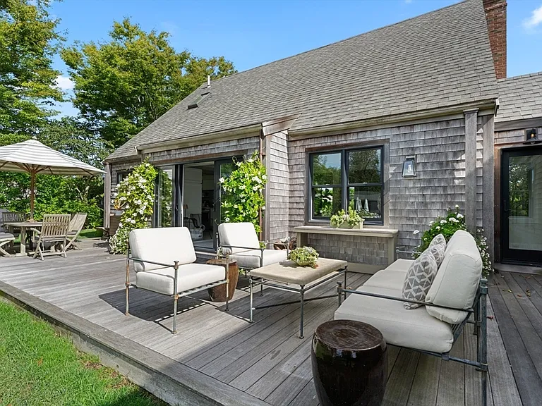 1 Doc Ryder Dr — Photo 16