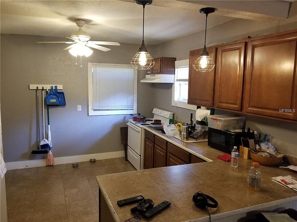 135 S Stone St, Deland, FL 32720 Zillow