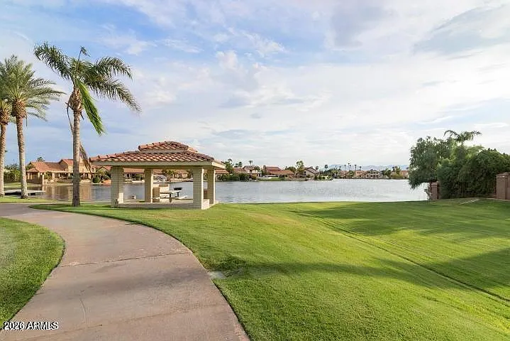 3822 E Wildwood Dr — Photo 34