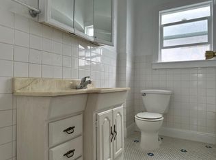 2530 Parker Ave, Oakland, CA 94605