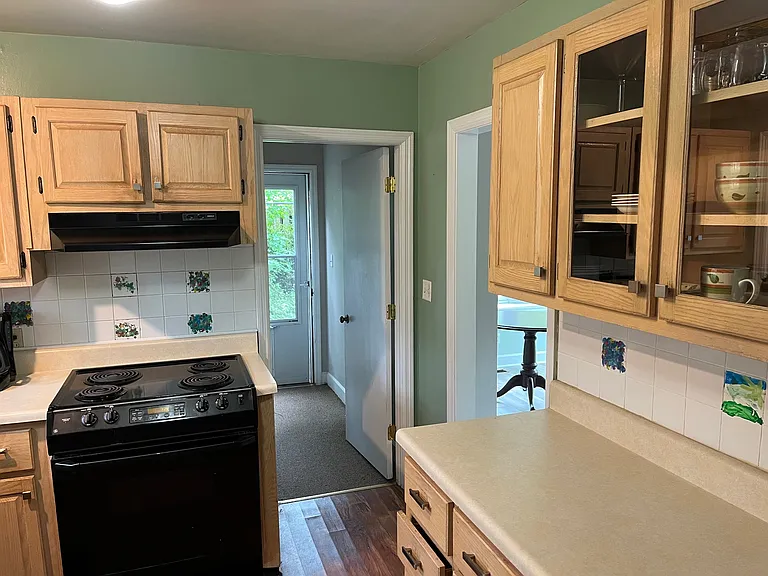 480 Crestview Rd — Photo 19
