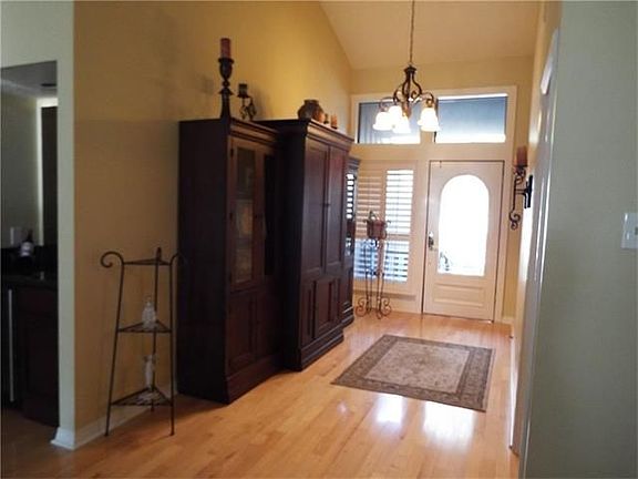 4th image of 640 Tete Lours Dr APT 14