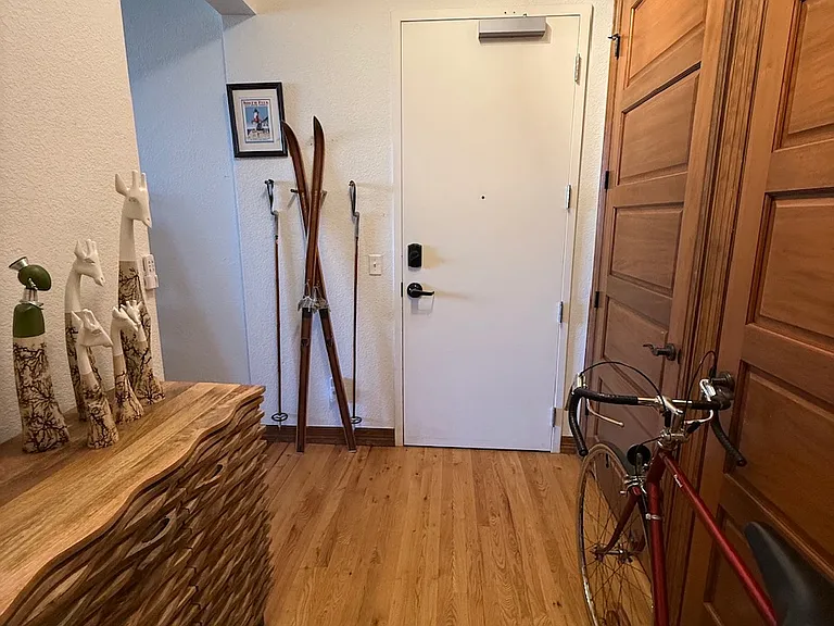 210 W Magnolia St #210 — Photo 21