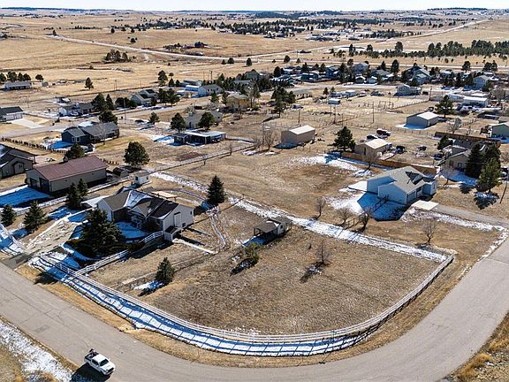 4th image of 5672 Columbine Ridge Road
