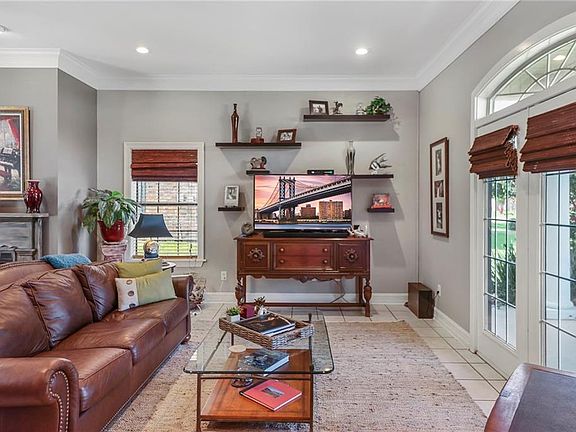 5th image of 4857 Riverview Ln