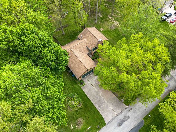 2nd image of 1287 E Greenbriar Dr