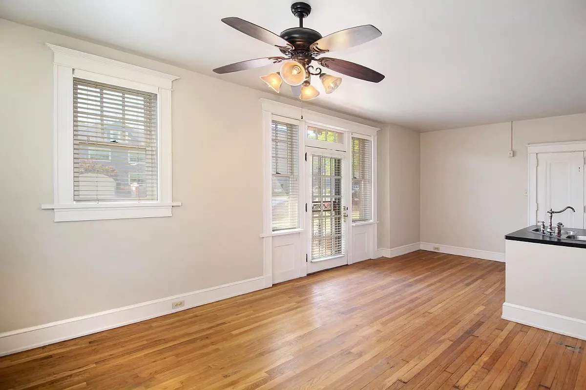 Unit Photo - 1508 Madison Ave #304