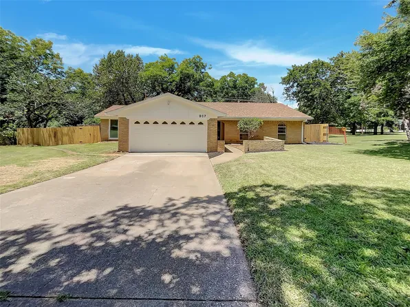 917 Bower Dr, Irving, TX 75061