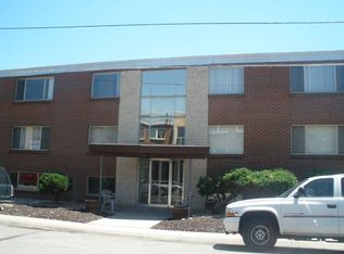 560 S Fairfax St APT 9, Glendale, CO 80246