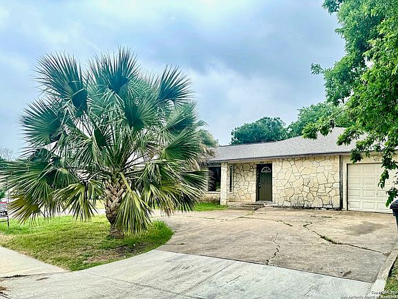 5th image of 126 Ashford Dr