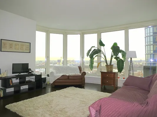 Rented by Citi Habitats | media 6