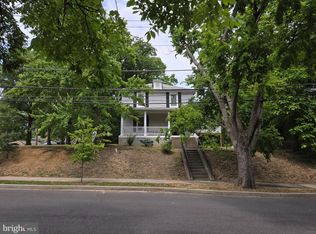 2502 Hamlin St NE, Washington, DC 20018