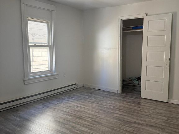 4th image of 530-532 Seybert St