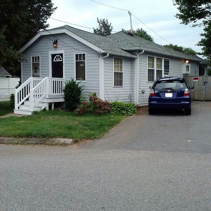 1st image of 6 Delano Ave