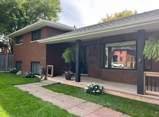 286 6th St, Collingwood, ON L9Y 1Z5