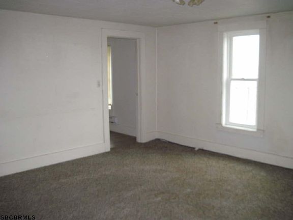 5th image of 1360 S A Rd