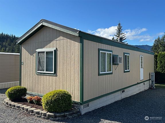 3rd image of 45800 SE North Bend Way #4