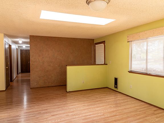 5th image of 61106 Finchwood Dr