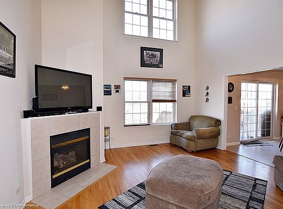 5th image of 249 W Dekalb Dr #249