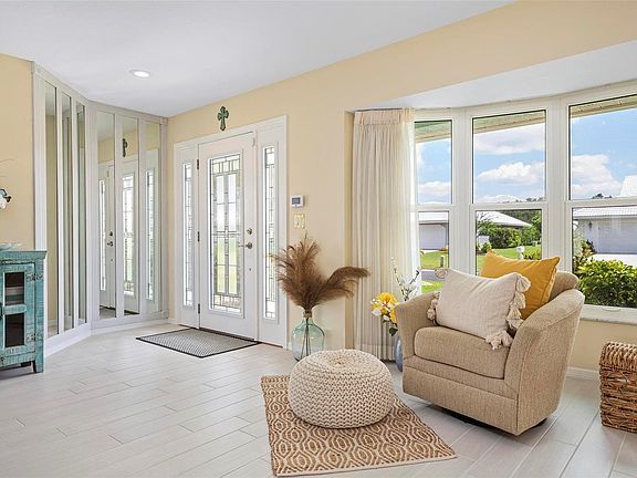 4th image of 605 Paget Dr