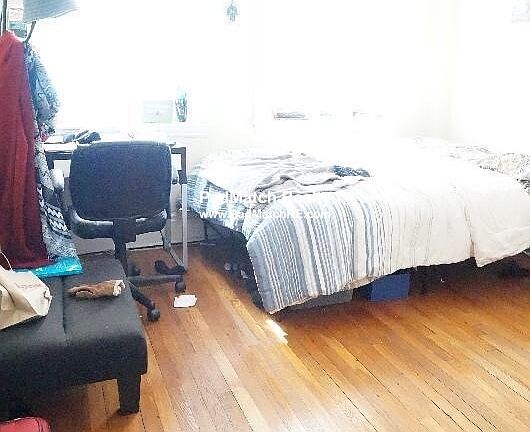 3rd image of 161 Kelton St APT 24