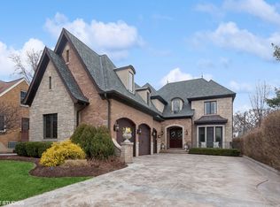 905 S Colfax Ave, Elmhurst, IL 60126