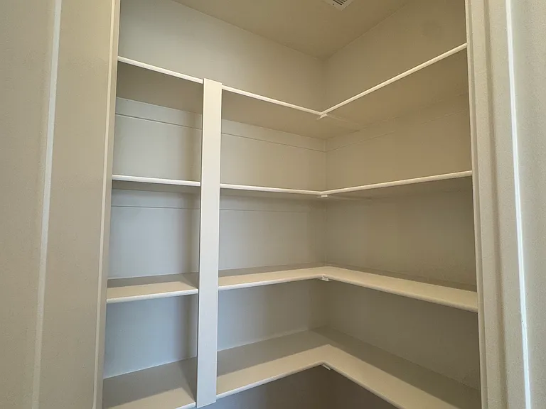 663 S Molveno Trl — Photo 19