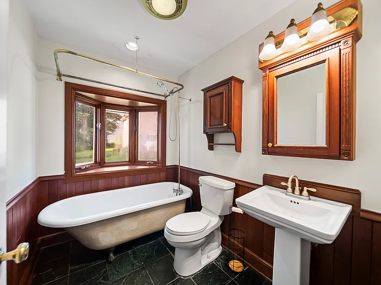 8390 Benson Rd NW — Photo 41